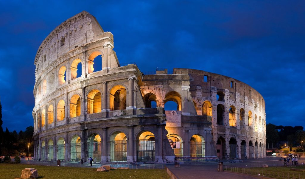 Roma - Il Colosseo - Grazie Italia - Claudio Messina - Business a tavola