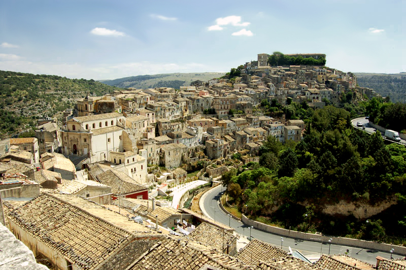 Ragusa - Veduta - Grazie Italia - Claudio Messina - Business a tavola