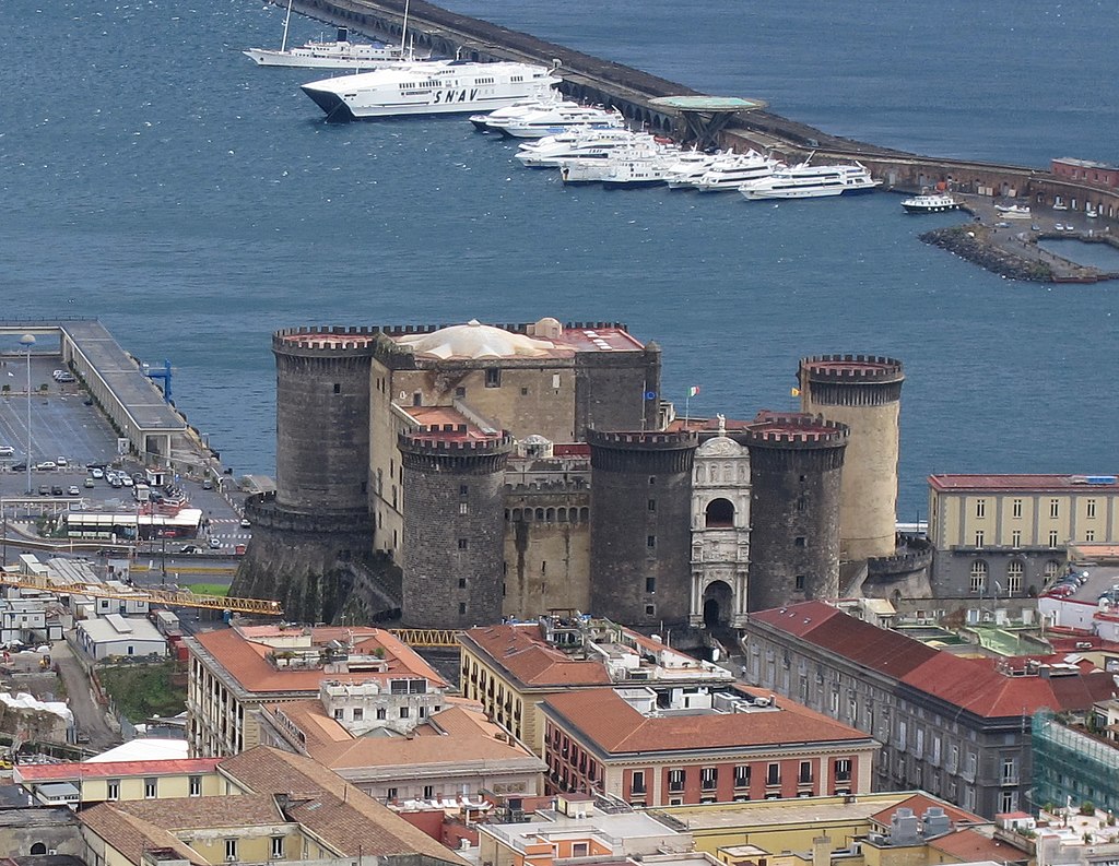 Napoli - Maschio Angioino - Grazie Italia - Claudio Messina - Business a tavola