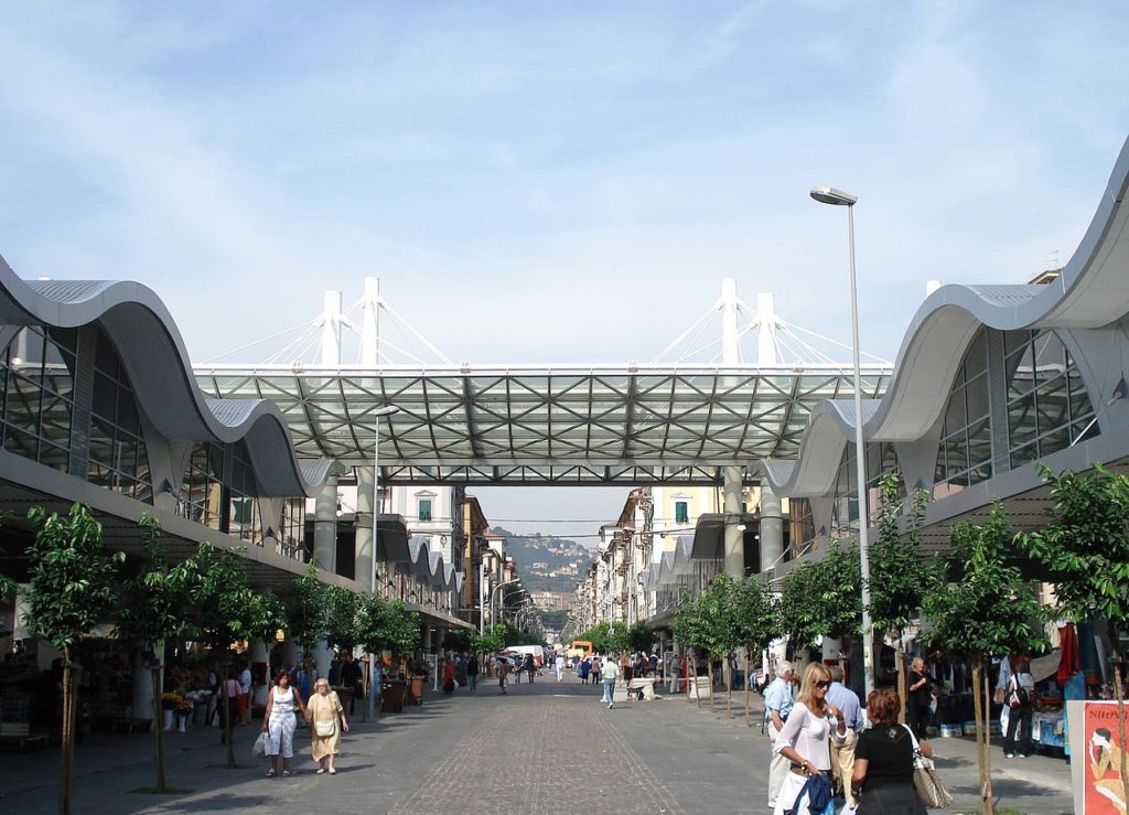 La Spezia – Piazza del Mercato – Grazie Italia – Business a tavola – Claudio Messina