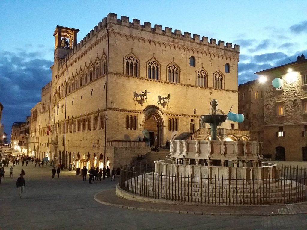 Perugia – Palazzo dei Priori – Grazie Italia – Business a tavola – Claudio Messina