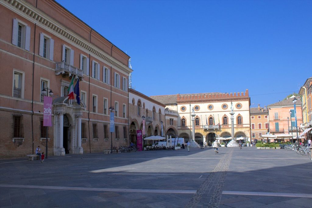 Ravenna – Palazzo del Popolo – Grazie Italia – Business a tavola – Claudio Messina