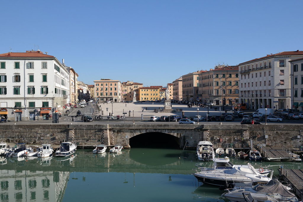 Livorno – Piazza della Repubblica – Grazie Italia – Business a tavola – Claudio Messina