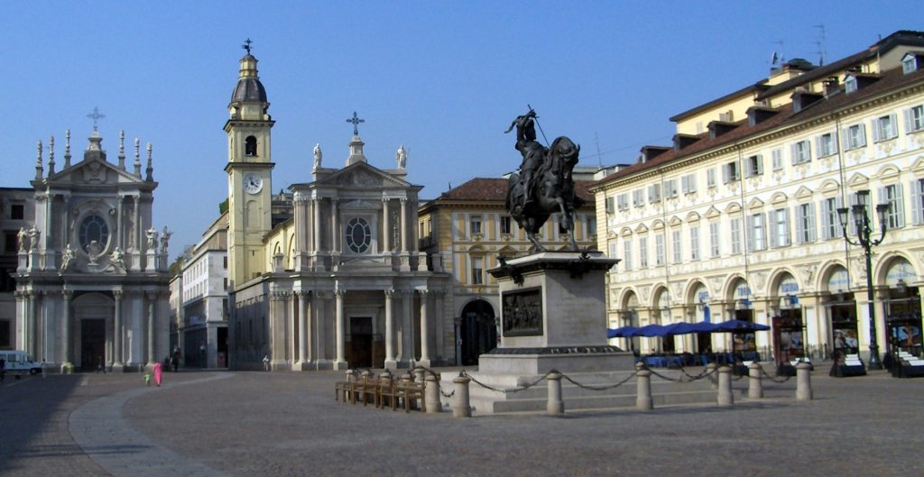 Torino - Piazza San Carlo - Grazie Italia - Claudio Messina - Business a tavola