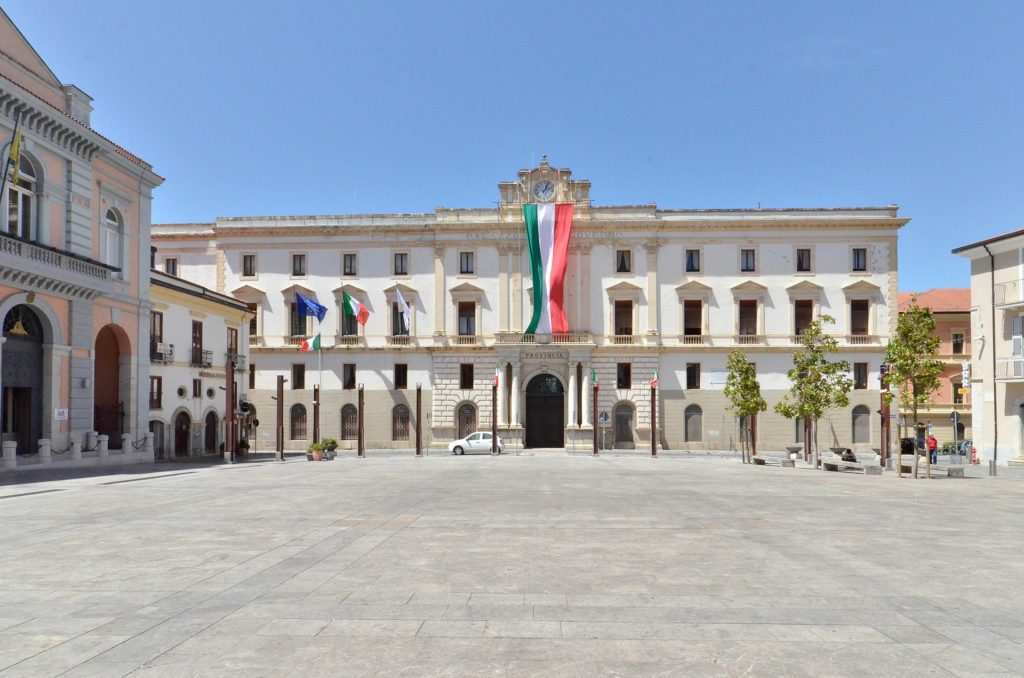 Potenza – Piazza Mario Pagano – Grazie Italia – Business a tavola – Claudio Messina