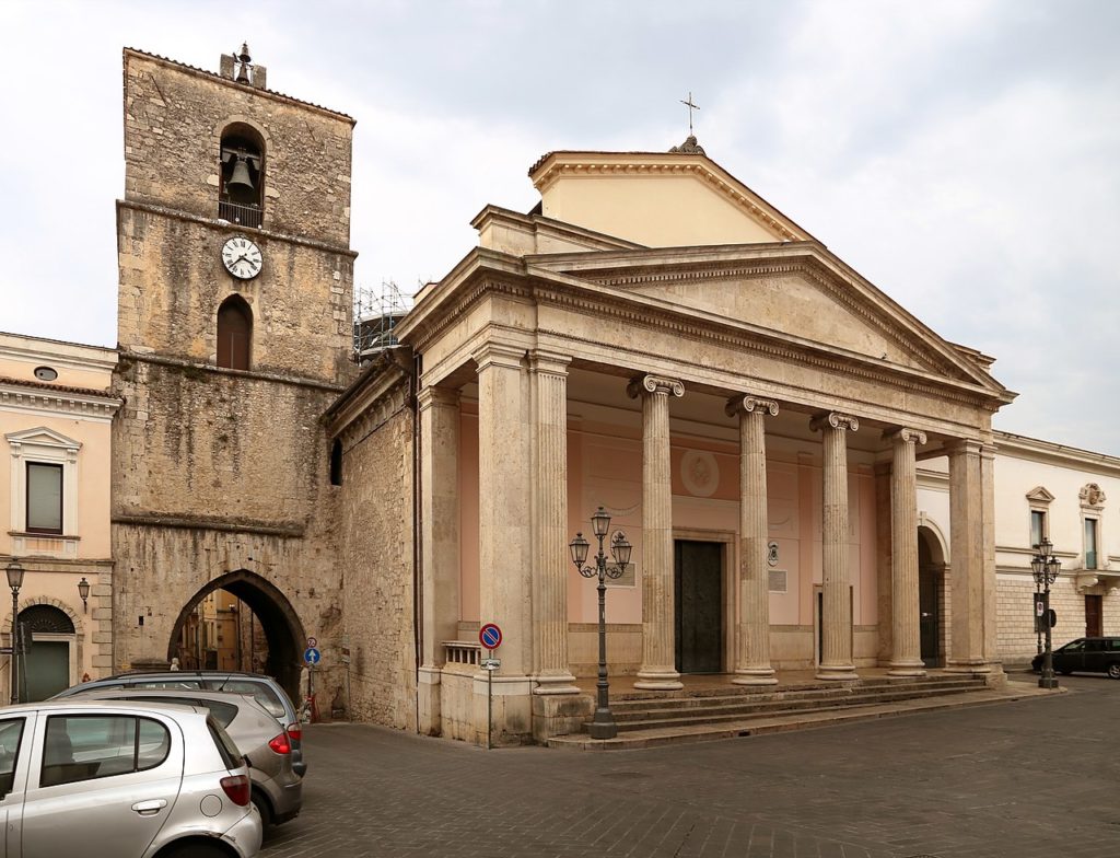Isernia – Cattedrale di San Pietro Apostolo – Grazie Italia – Business a tavola – Claudio Messina